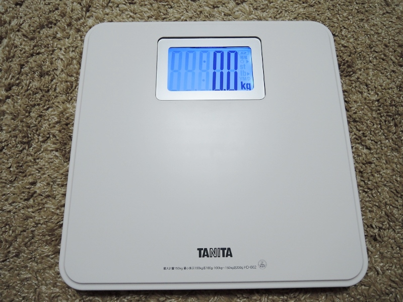 体重計を買った。TANITAの「デジタルヘルスメーター HD-662 （ホワイト）」。 | BonMaga