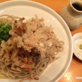 愛媛県松山市で蕎麦を食べた。「手打蕎麦まろ」。